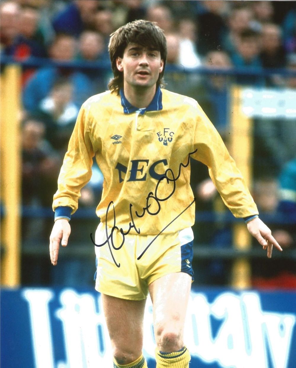 Lot 663: Football Ian Snodin 10x8 Signed Colour Photo Pictured...