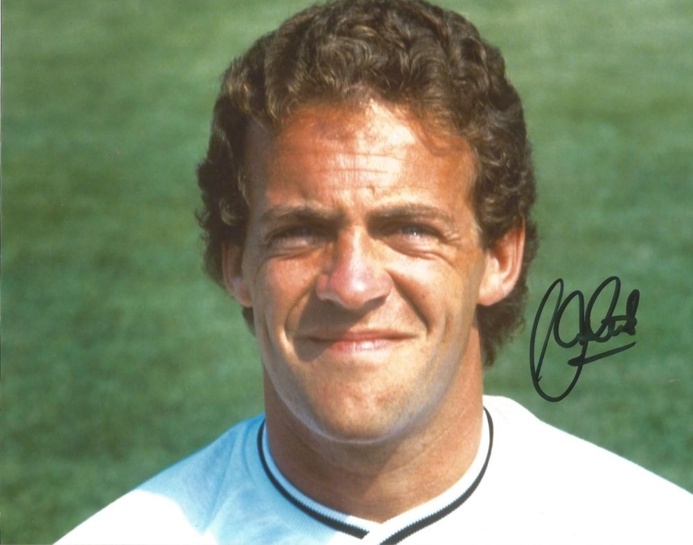 Lot 689: Football Alan Curtis 10x8 Signed Colour Photo Pictured...