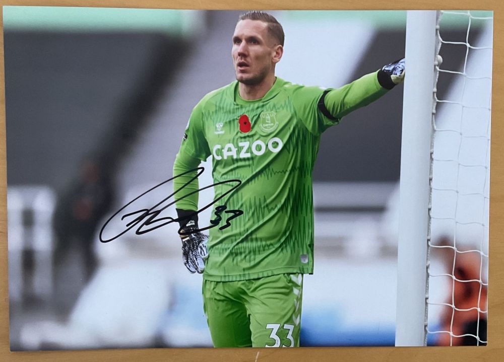 Lot 743: Everton Goalkeeper Robert Olson Signed 12x8 inch Colour...