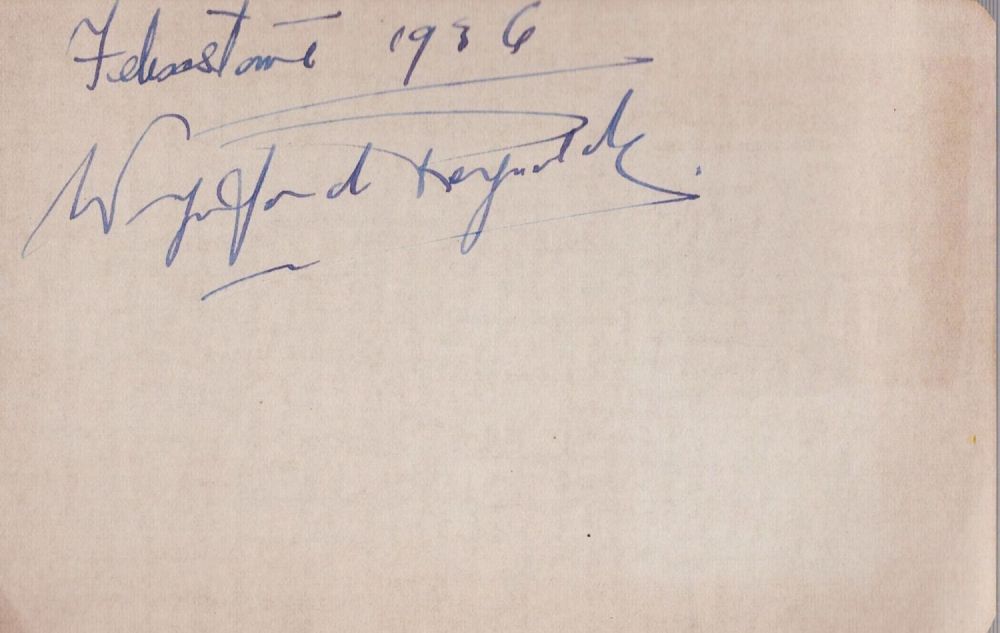 Lot 84: Wynford Reynolds signed 6x4 album page. Wynford Hubert...