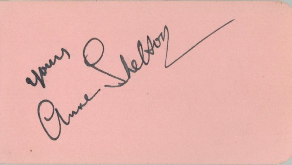 Lot 285: Anne Shelton signed 4x2 album page. On the...