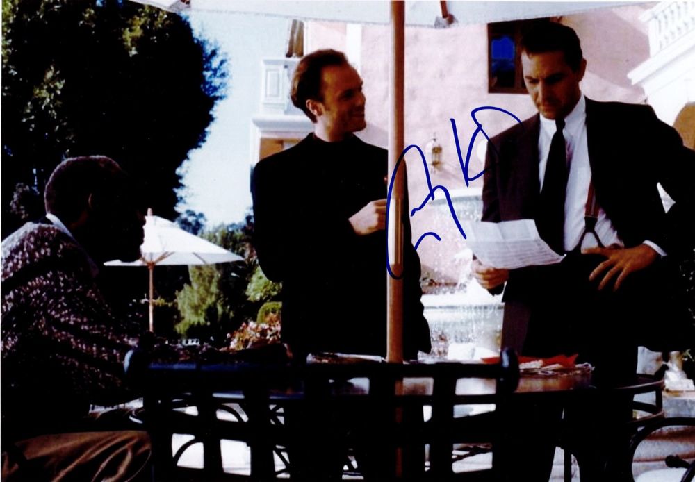 Lot 295: Gary Kemp Signed 10x8 inch Colour The Bodyguard...