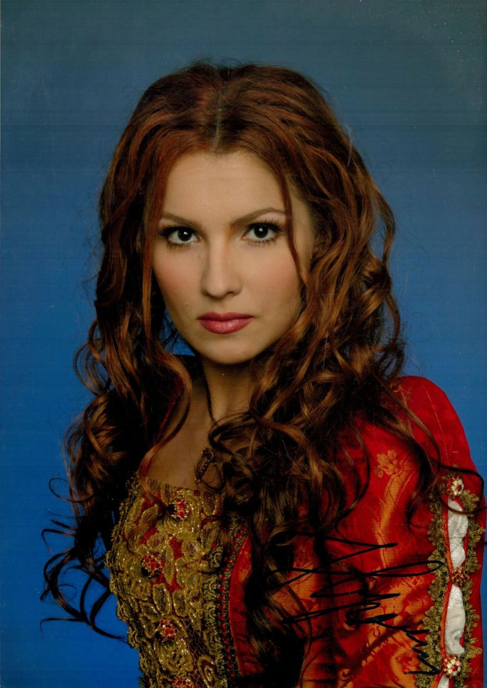 Lot 309: Anna Netrebko signed 12x8 colour photo. Netrebko is...