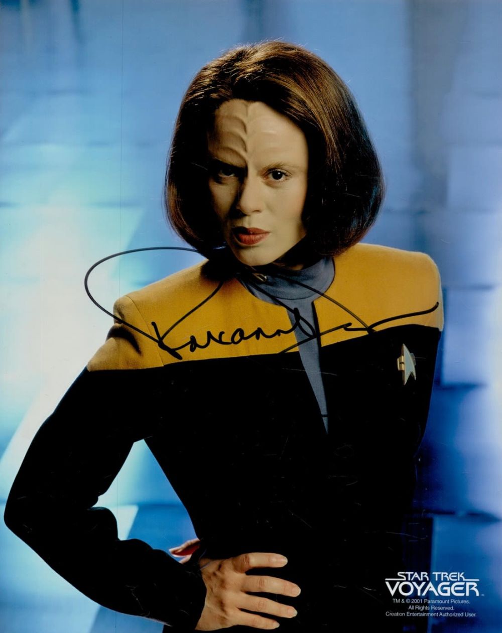 Lot 451: Roxanne Dawson signed 10x8 Star Trek Voyager colour...