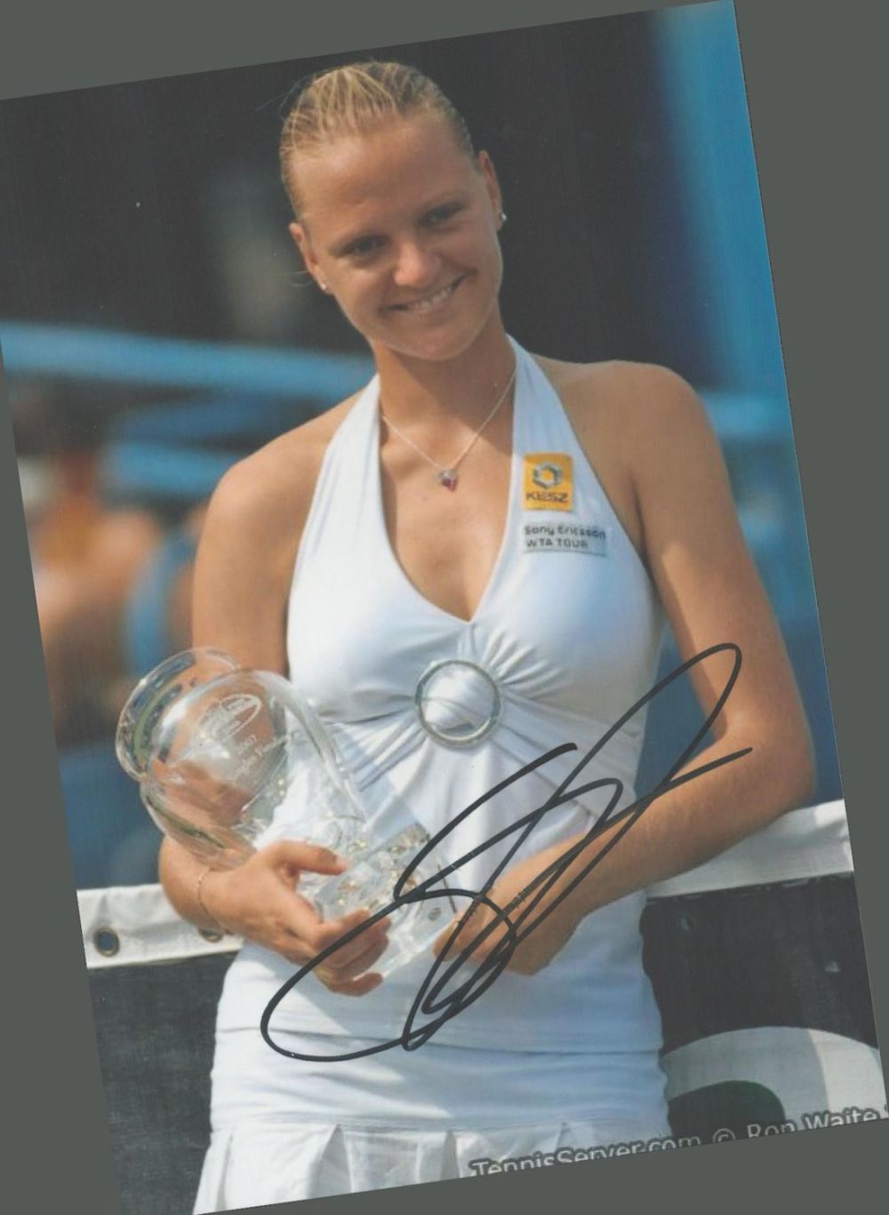 Lot 593: Tennis Agnes Szavay signed 6x4 colour photo. Good...