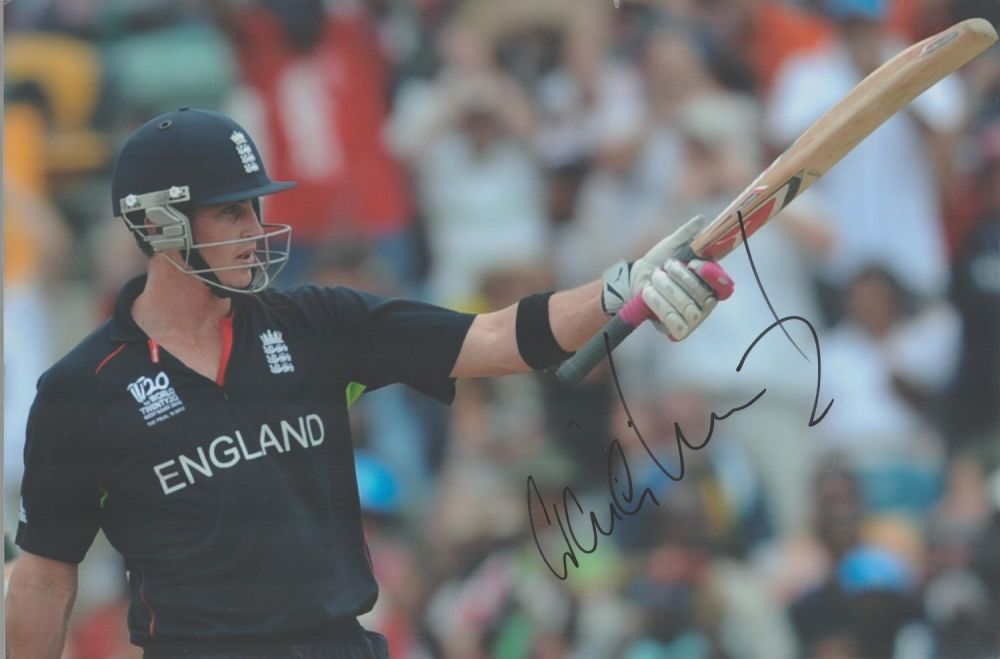 Lot 609: Cricket Craig Kieswetter signed England 12x8 colour photo....