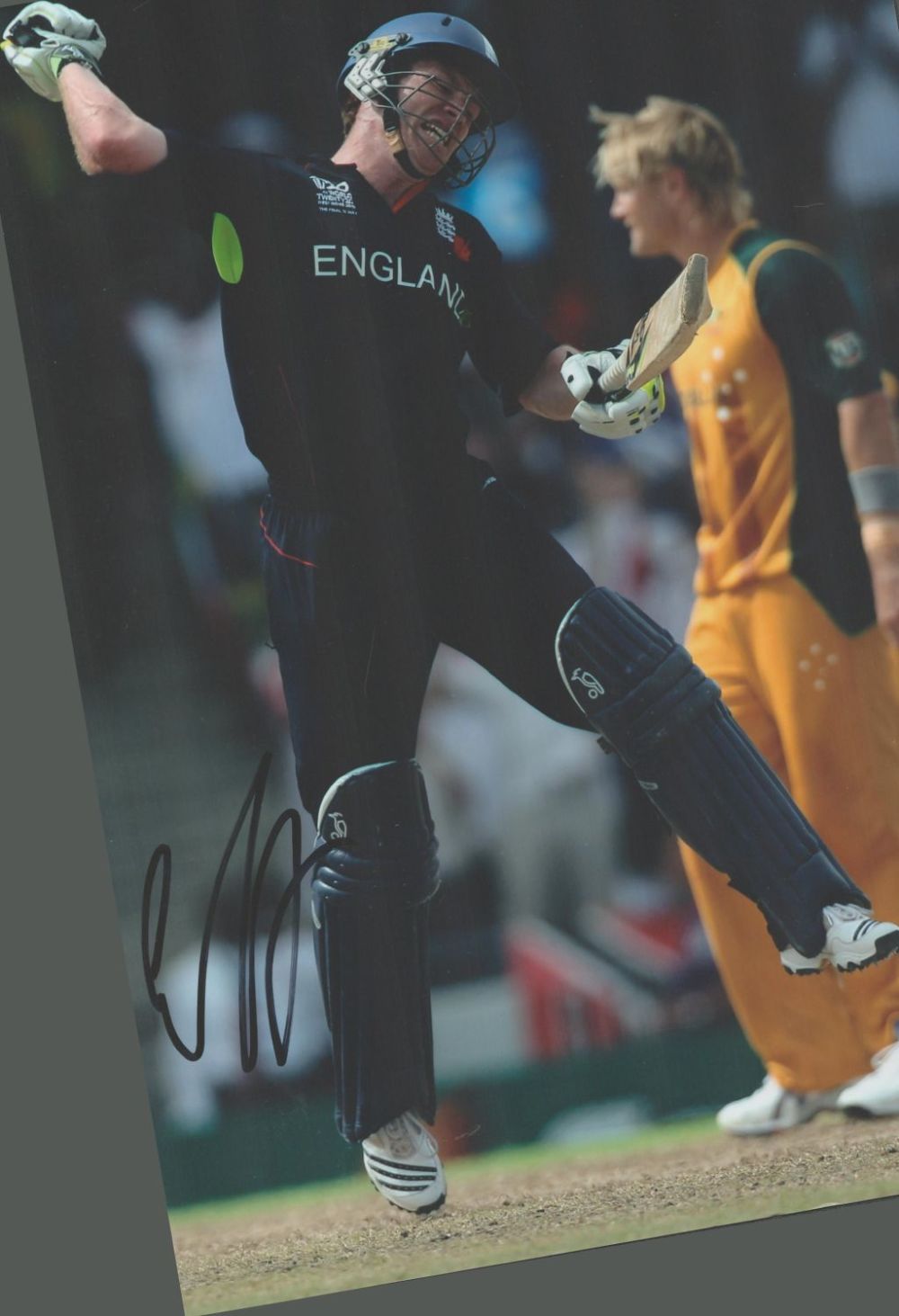 Lot 610: Cricket Eoin Morgan signed 12x8 England colour photo....