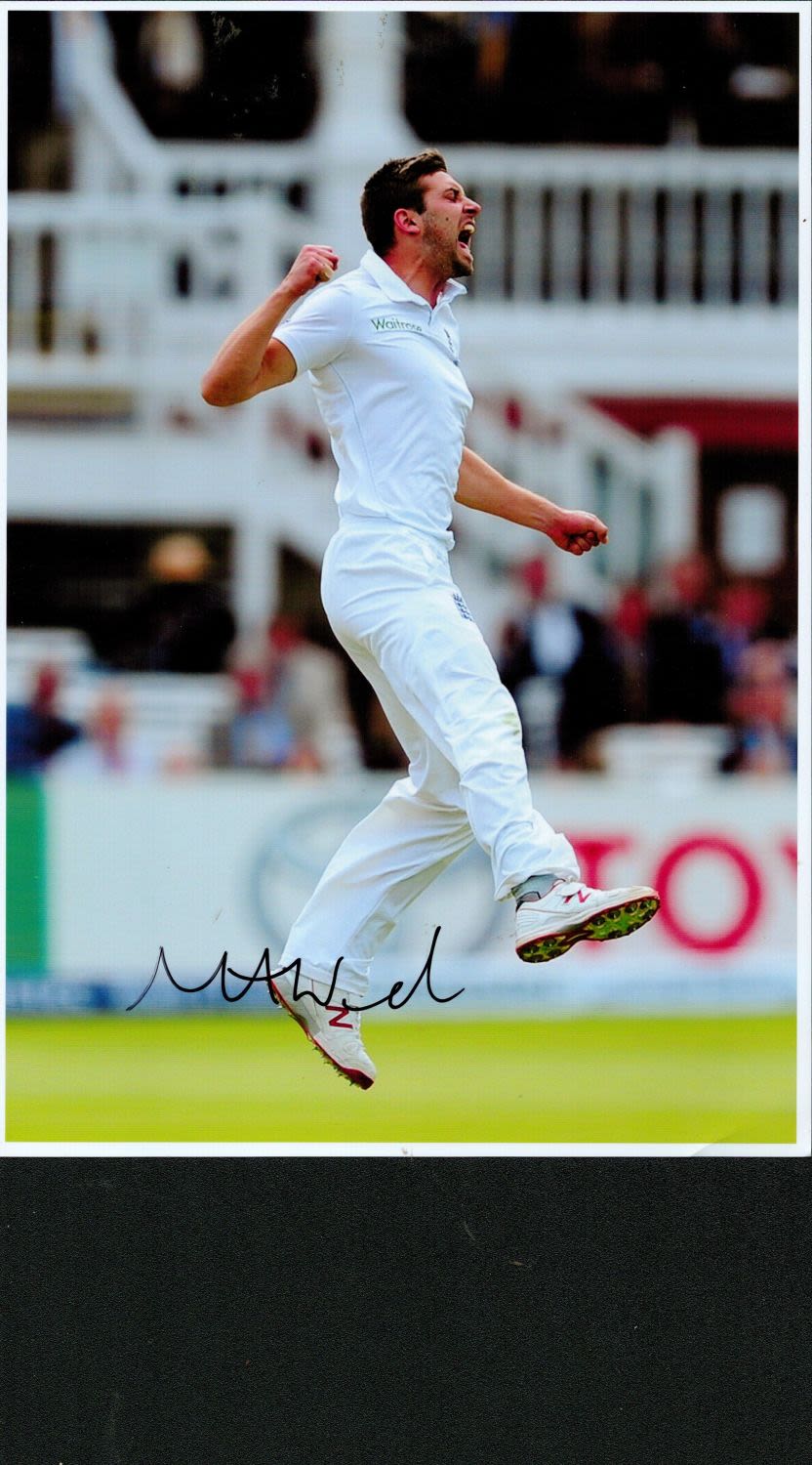 Lot 644: Cricket Mark Wood signed England 12x8 colour photo....