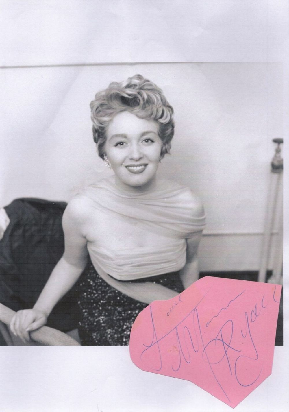 Lot 718: British Singer Marion Ryan Signed signature piece. Signed...