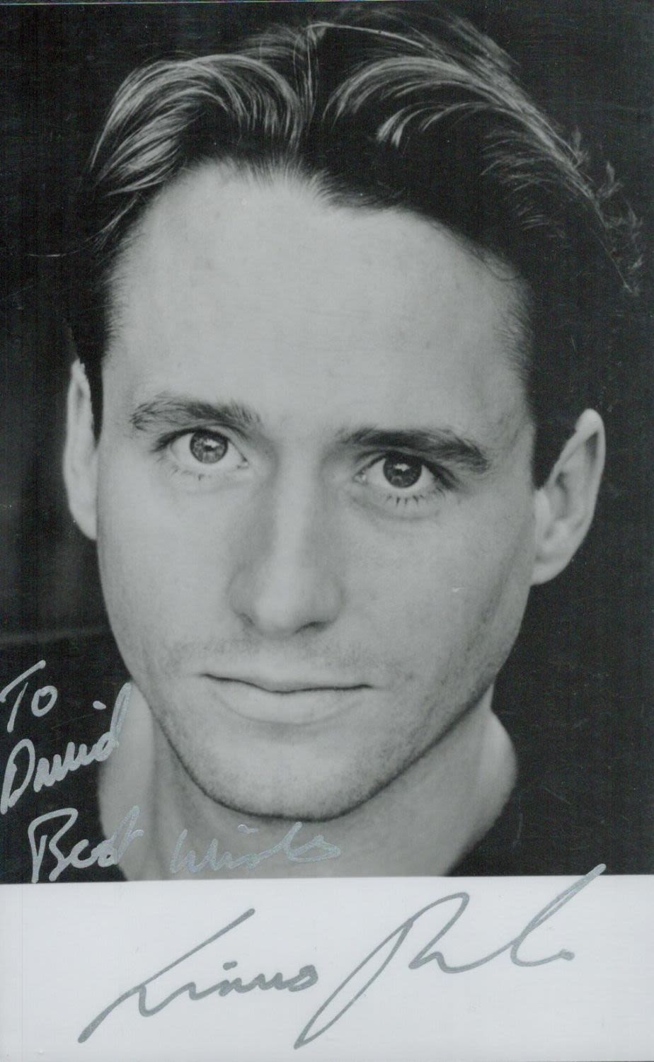 Lot 392: Linus Roache signed 6x4 black and white photo....