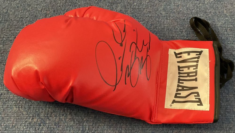 Lot 464: Canelo Alvarez signed Red Everlast Boxing Glove. All...