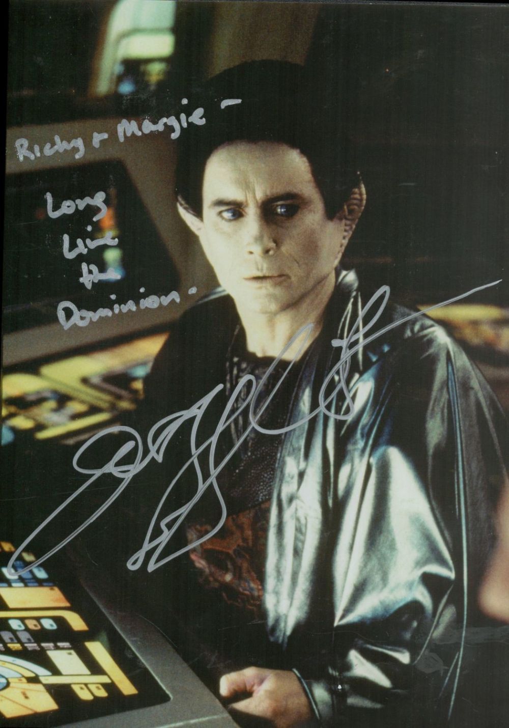Lot 467: Jeffrey Combs signed 10x8 Star Trek colour photo....