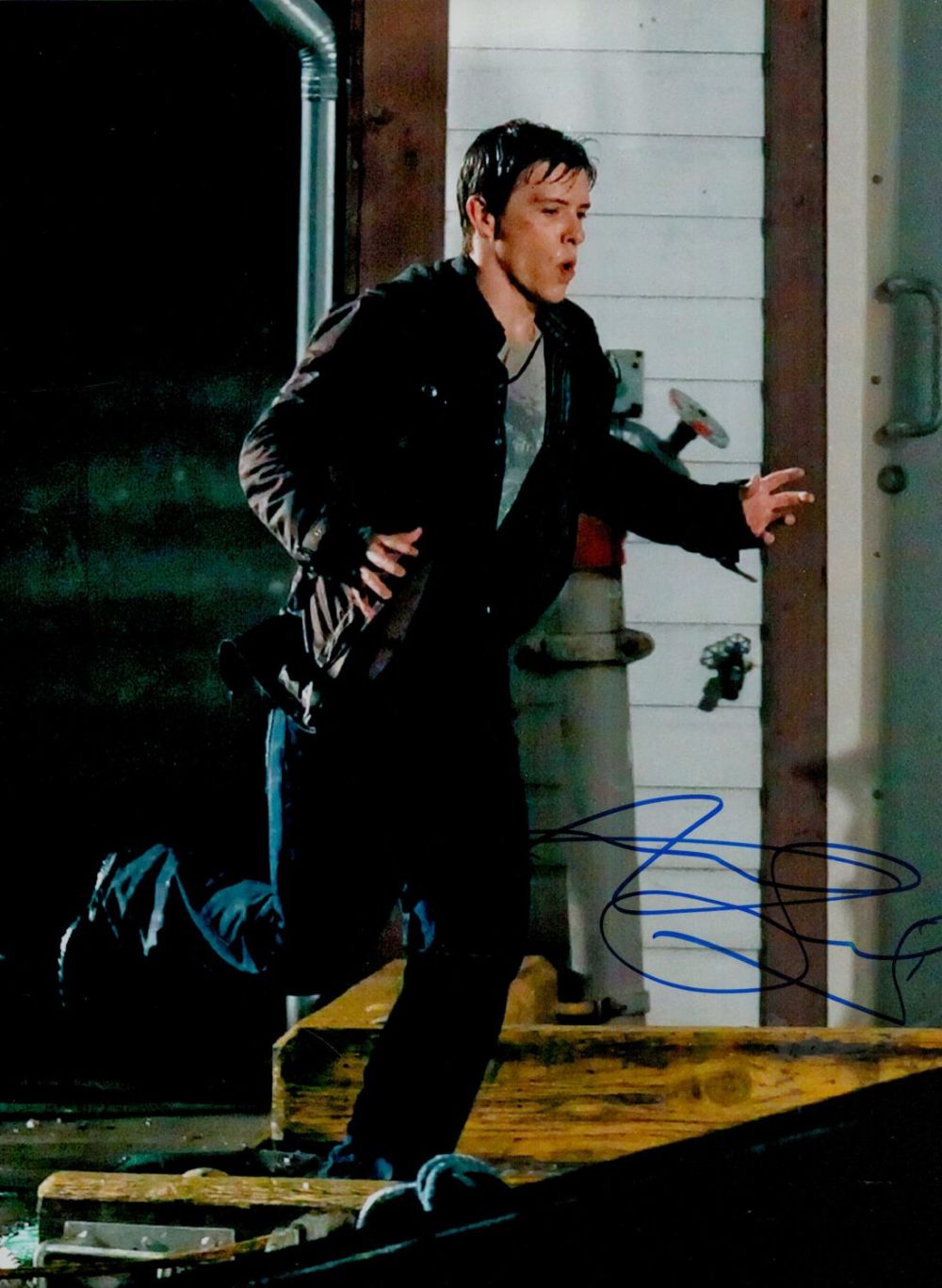 Lot 340: Xavier Samuel Signed Colour Photo Australian Actor Approx....