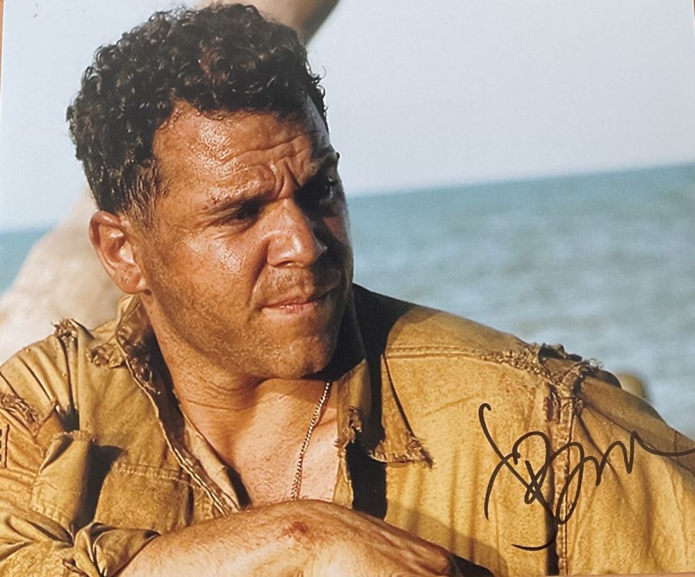 Lot 443: Joshua Biton signed 10x8 inch colour photo. Good...