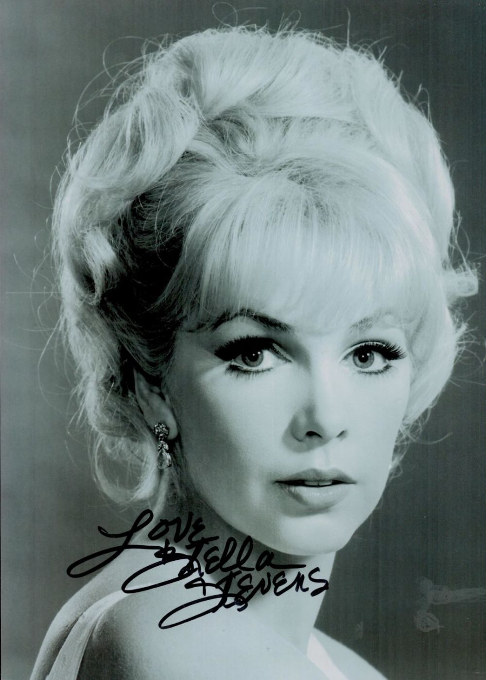 Lot 478: Stella Stevens signed 10x8 inch black and white...