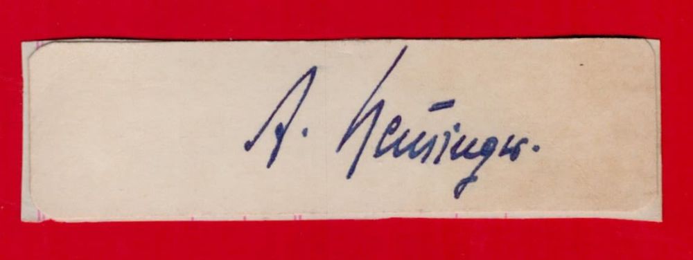 Lot 696: WW2 Adolf Heusinger Signed Small Signature Cutting. Adolf...