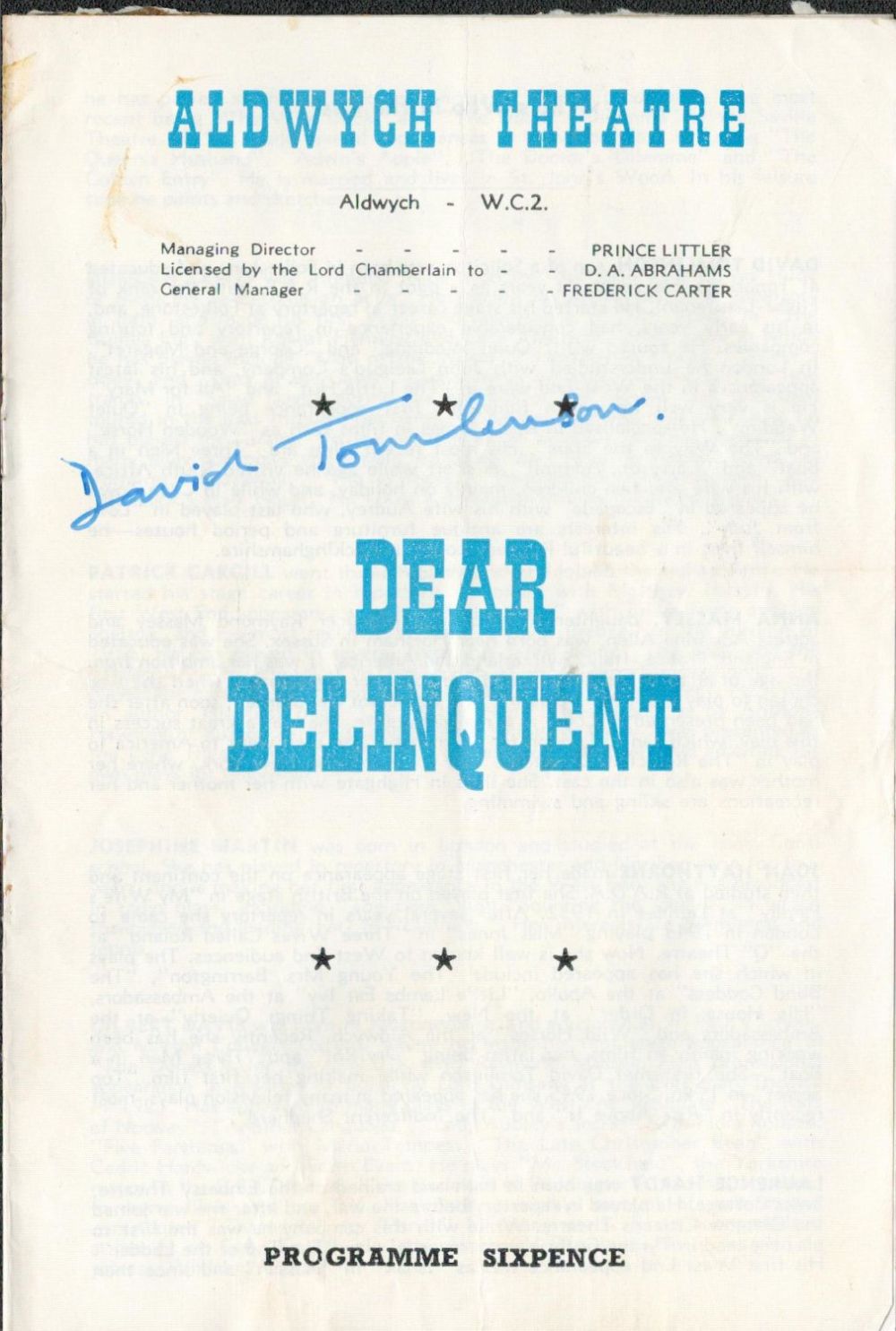 Lot 713: David Tomlinson signed theatre programme. Good condition. All...