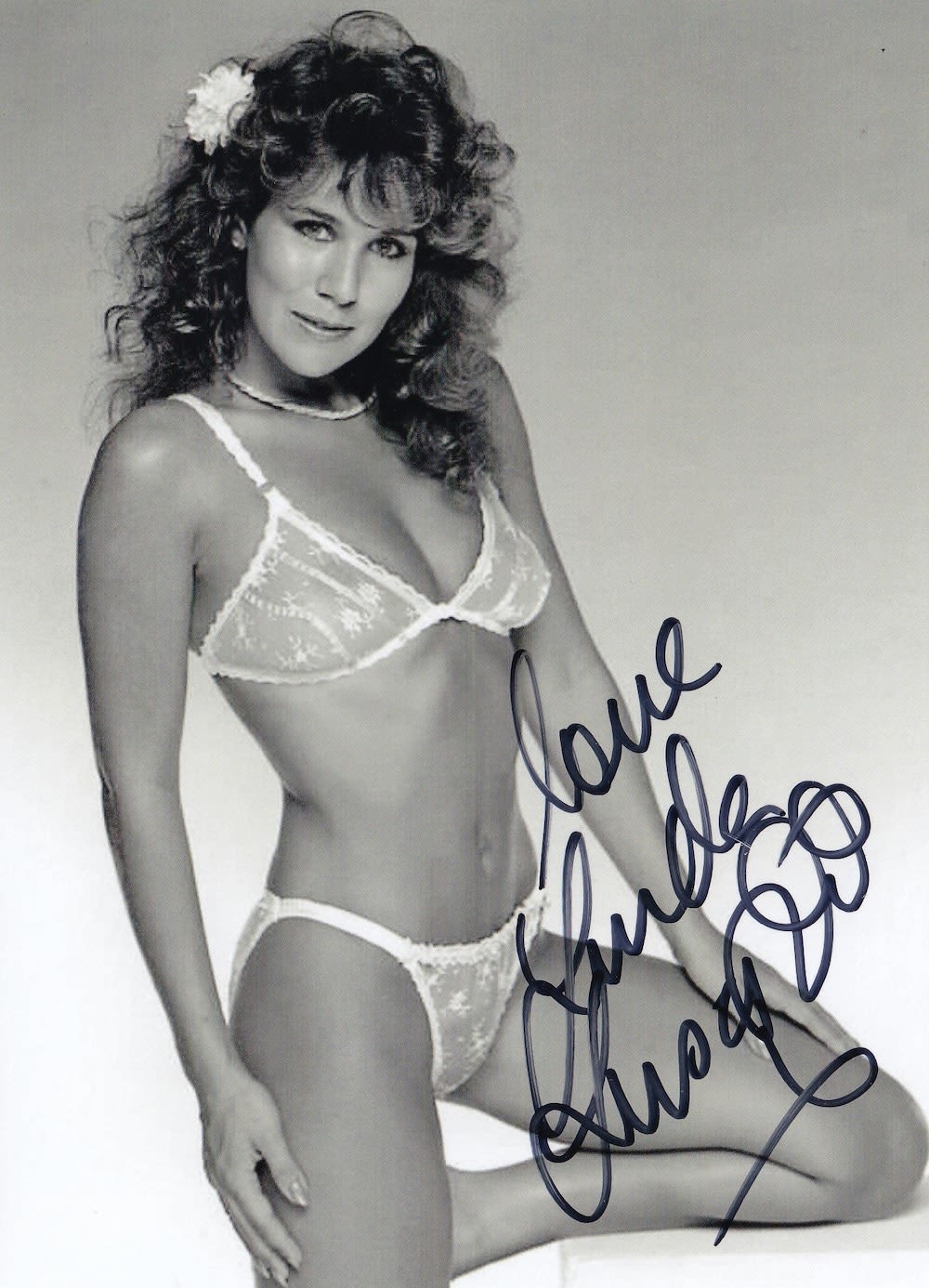 Lot 62: Linda Lusardi, Former Page 3 Model Sexy Signed...