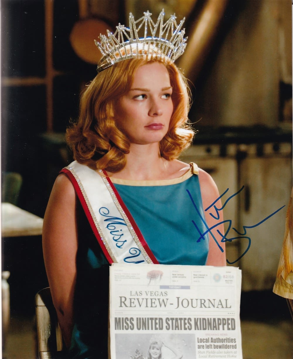 Lot 139: Heather Burns, Miss Congeniality Actress, signed 10x8 approx...