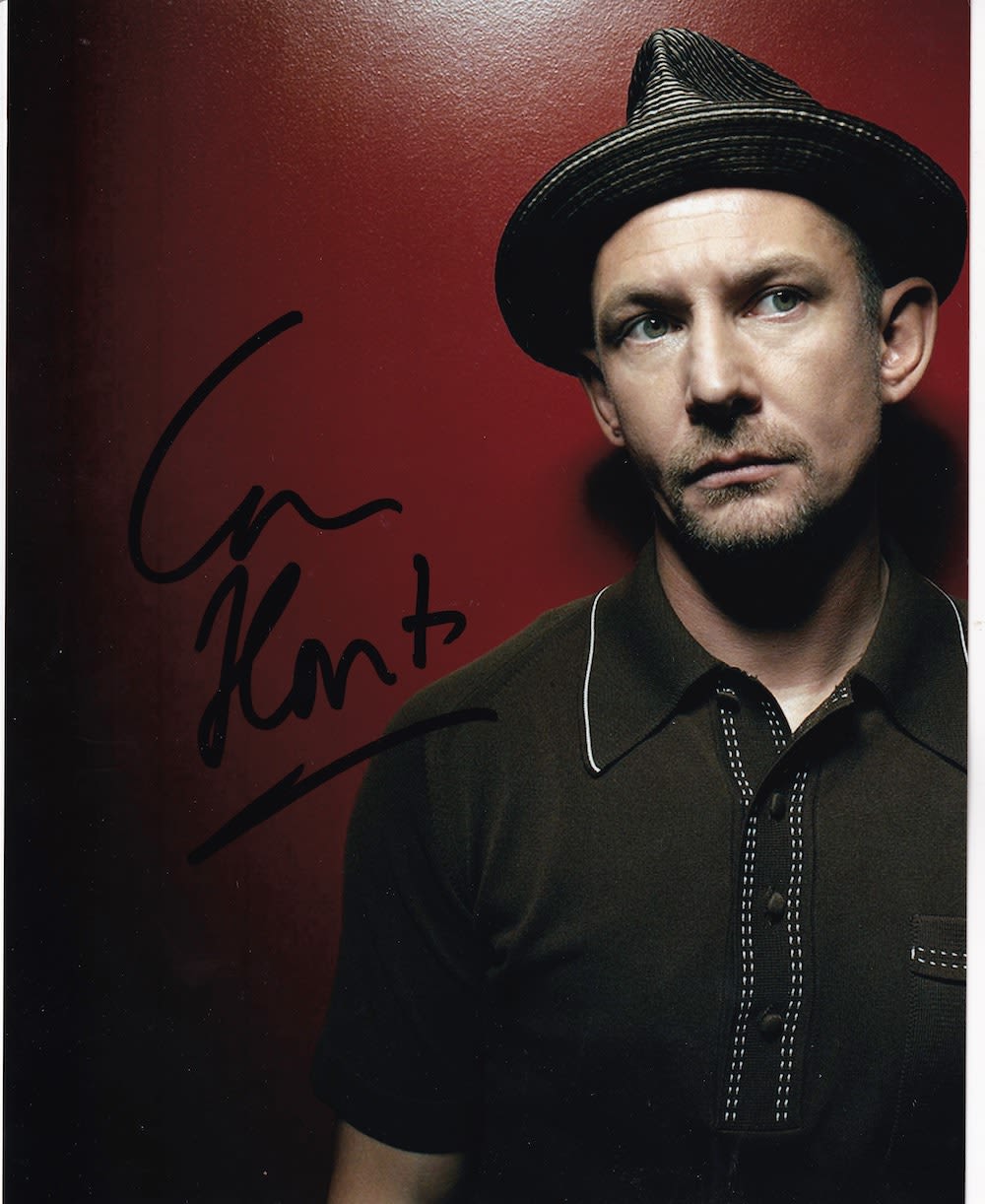Lot 177: Ian Hart, Popular Actor, Harry Potter signed 10x8...