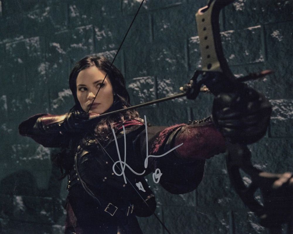 Lot 102: Super Sale! Arrow Katrina Law hand signed 10x8...