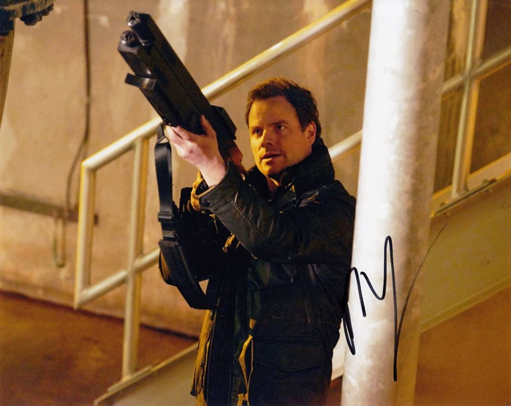 Lot 105: Super Sale! Dark Matter Anthony Lemke hand signed...