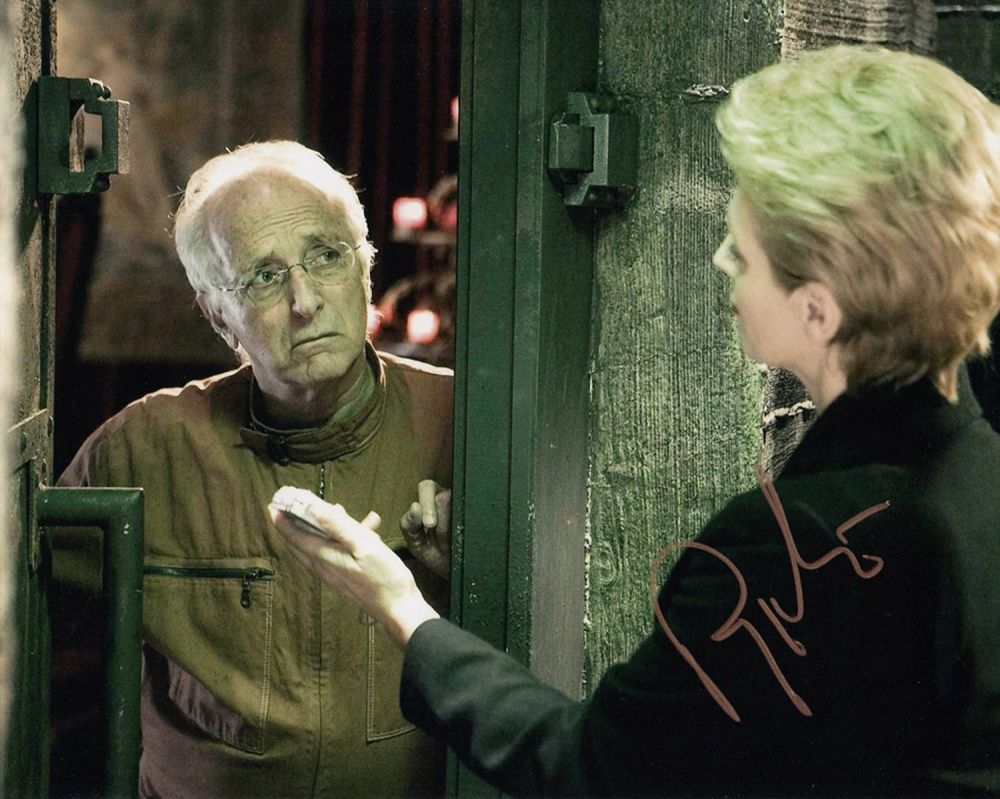 Lot 117: Super Sale! Hostel II Ruggero Deodata hand signed...