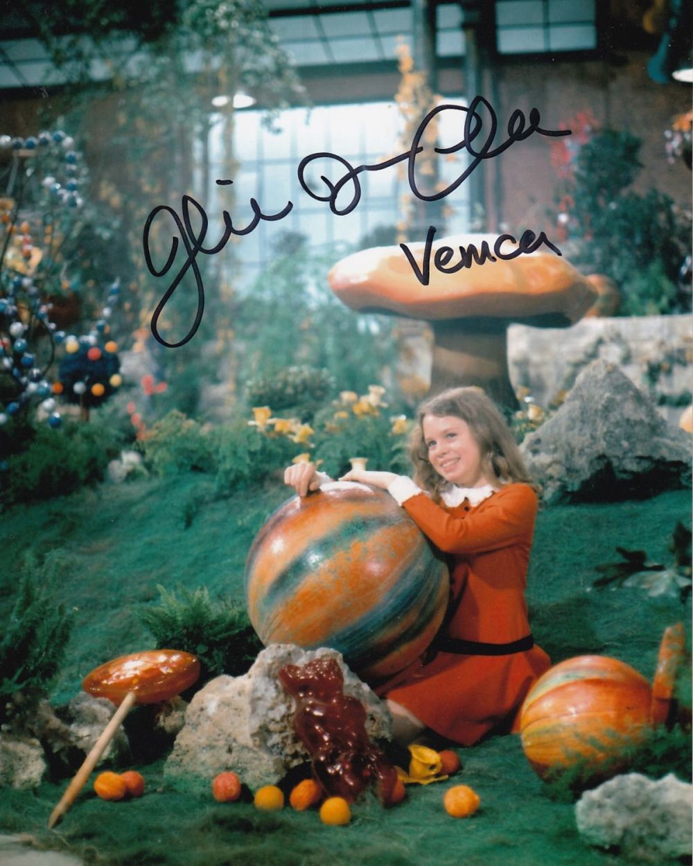 Lot 134: Super Sale! Willy Wonka Julie Dawn Cole hand...