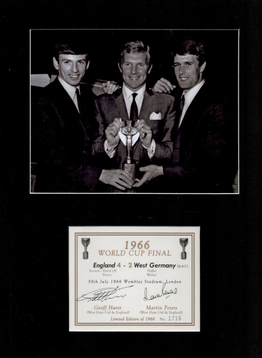Lot 157: 1966 Legends Geoff Hurst and Martin Peters Signed...