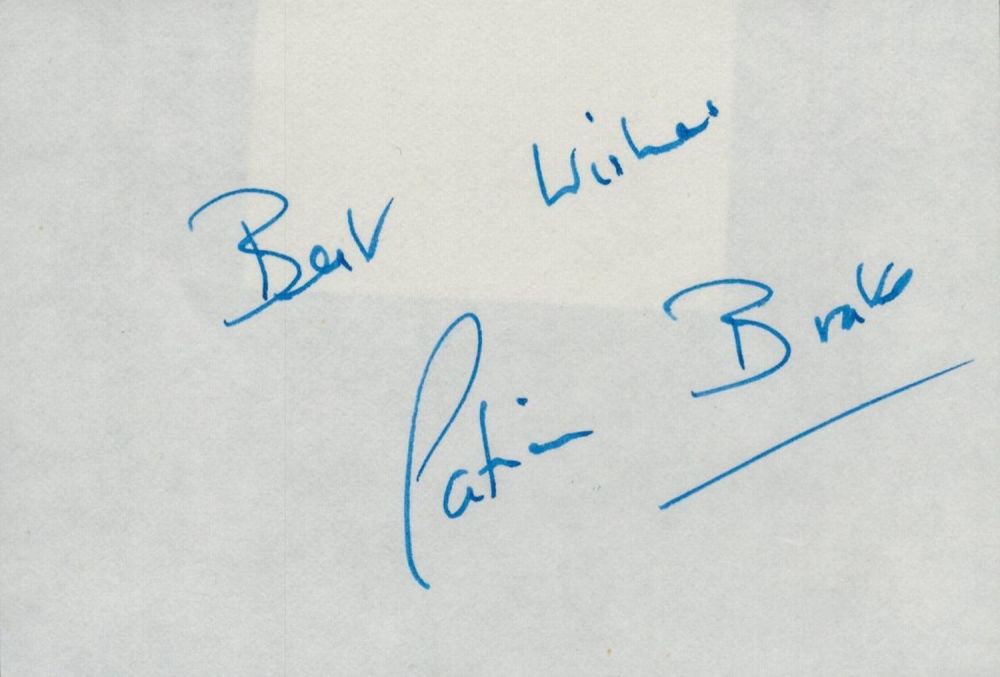 Lot 332: Patricia Brake Signed Autograph, Actress, Approx. 4. 5...
