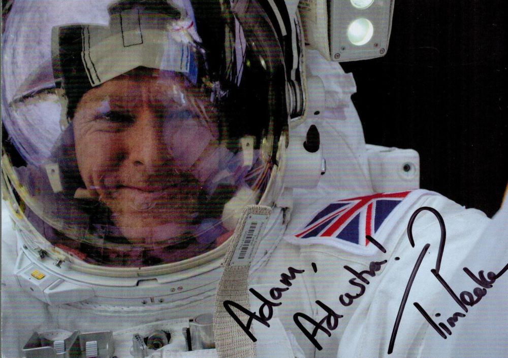 Lot 353: Tim Peake Signed Colour Post card, British ESA...