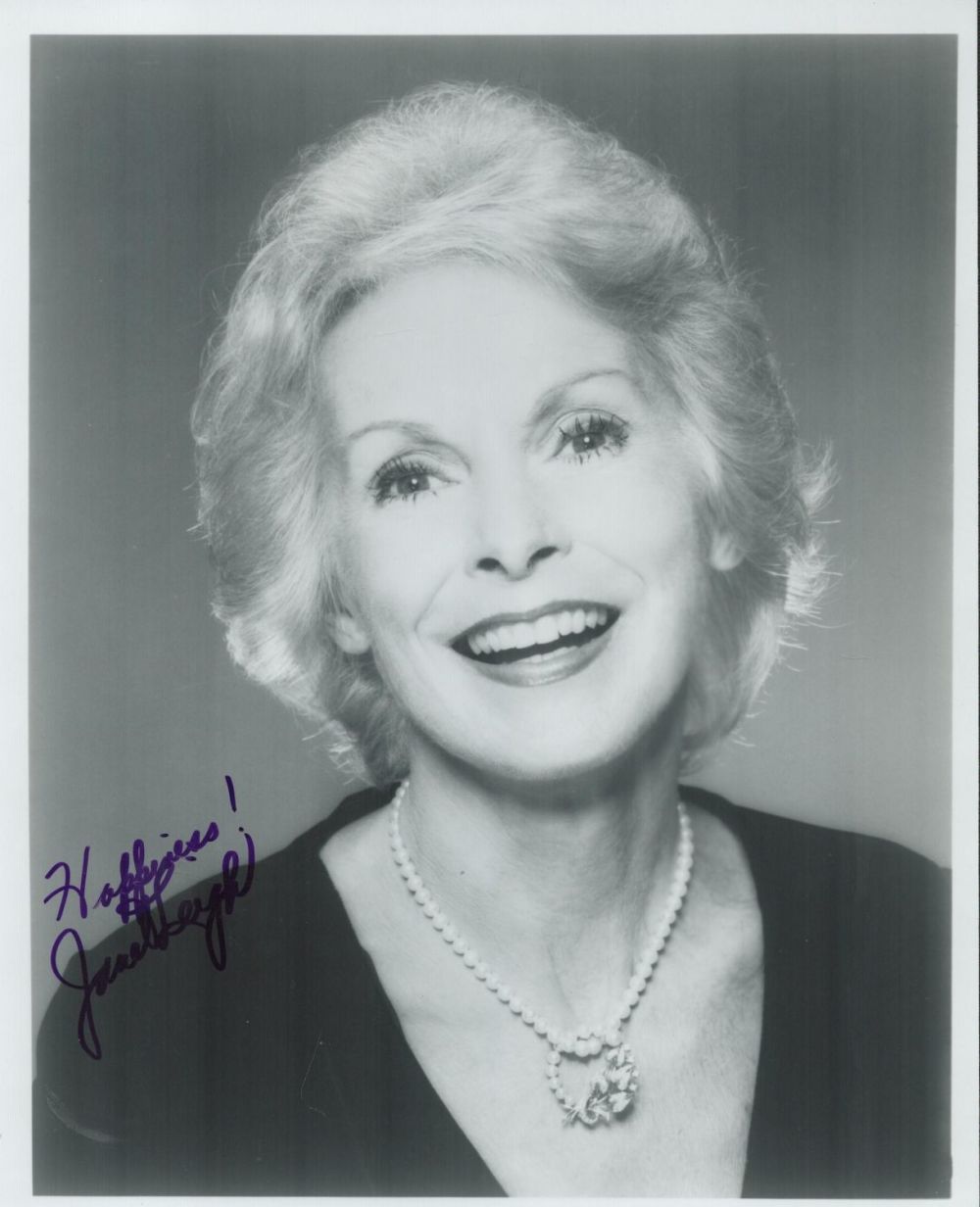 Lot 427: Janet Leigh Signed 10 x 8 inch Black...
