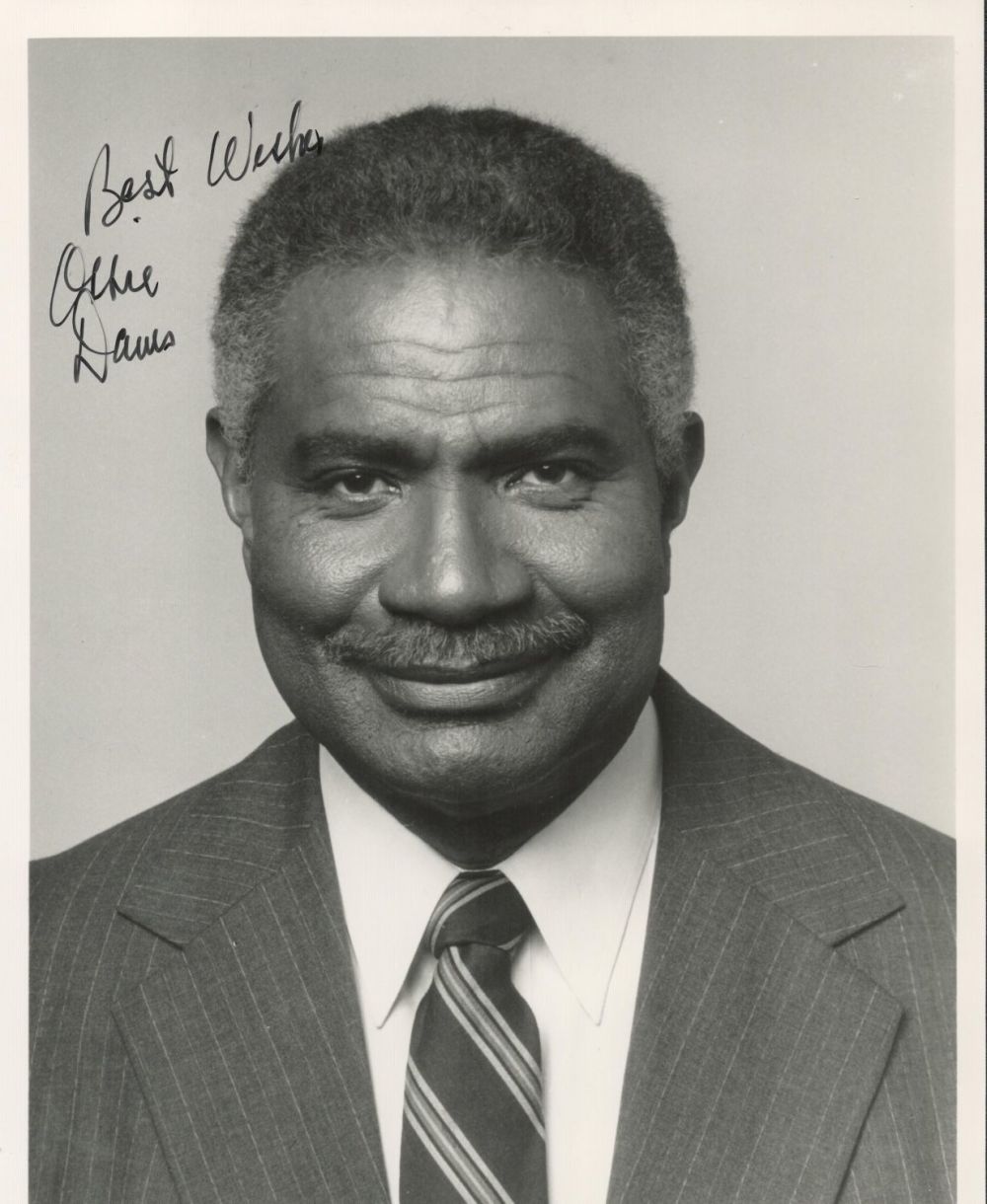 Lot 440: American Actor Ossie Davis Signed 10 x 8...