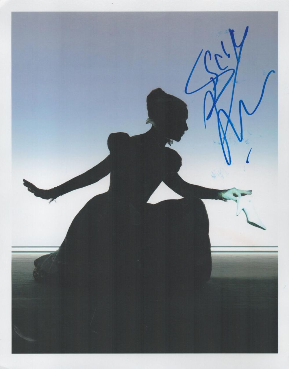 Lot 465: French Actress Isabelle Huppert Signed 10 x 8...