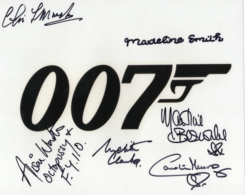 007 James Bond multi signed 8x10 photo signed by SIX actors who starred in a Bond movie in 