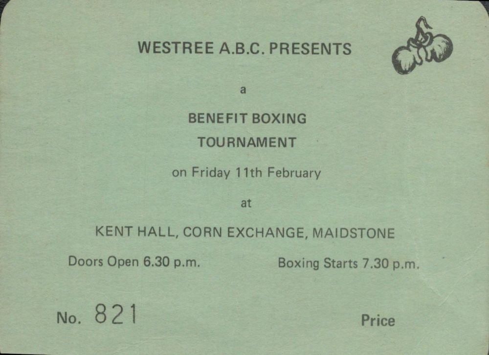 Lot 192: Boxing Henry Cooper signed Westree A. B. C...