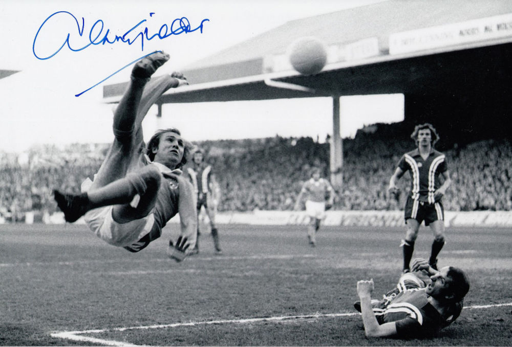 Lot 254: Autographed DENNIS TUEART 12 x 8 photo: B/W,...