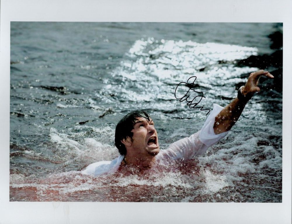 Lot 461: Jerry O'Connell Signed Colour Photo Approx Size 8...