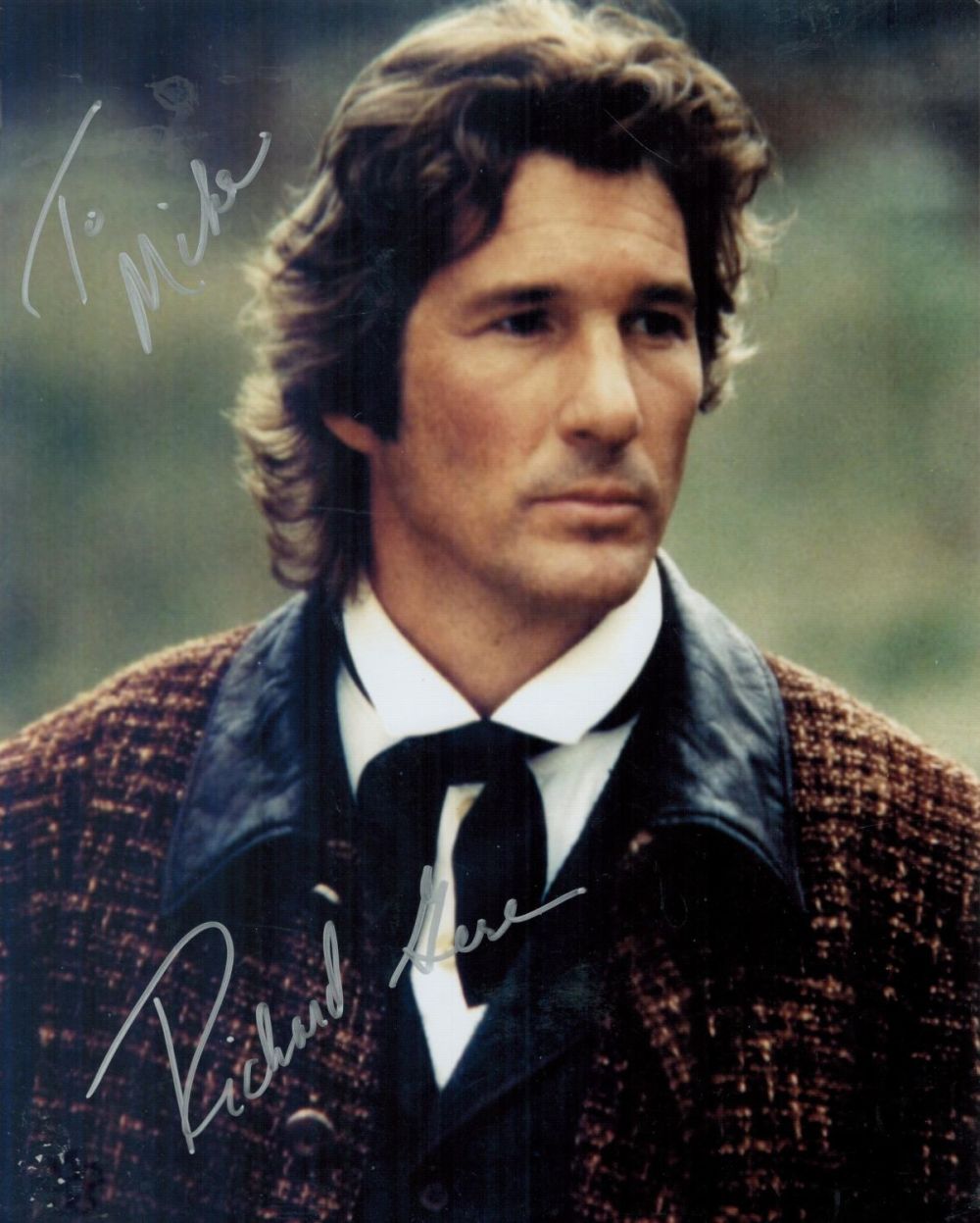 Lot 488: Richard Gere Signed Colour Photo American Actor Approx...