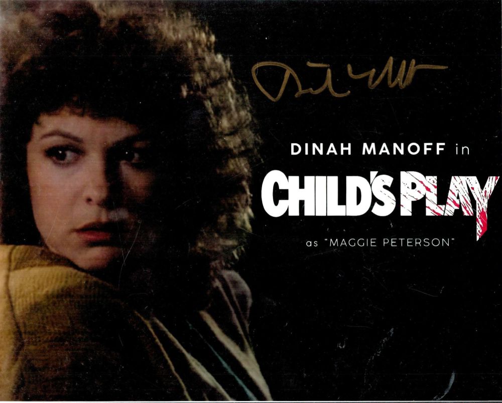 Lot 667: Dina Manoff signed 10x8IN colour photo. Good condition....