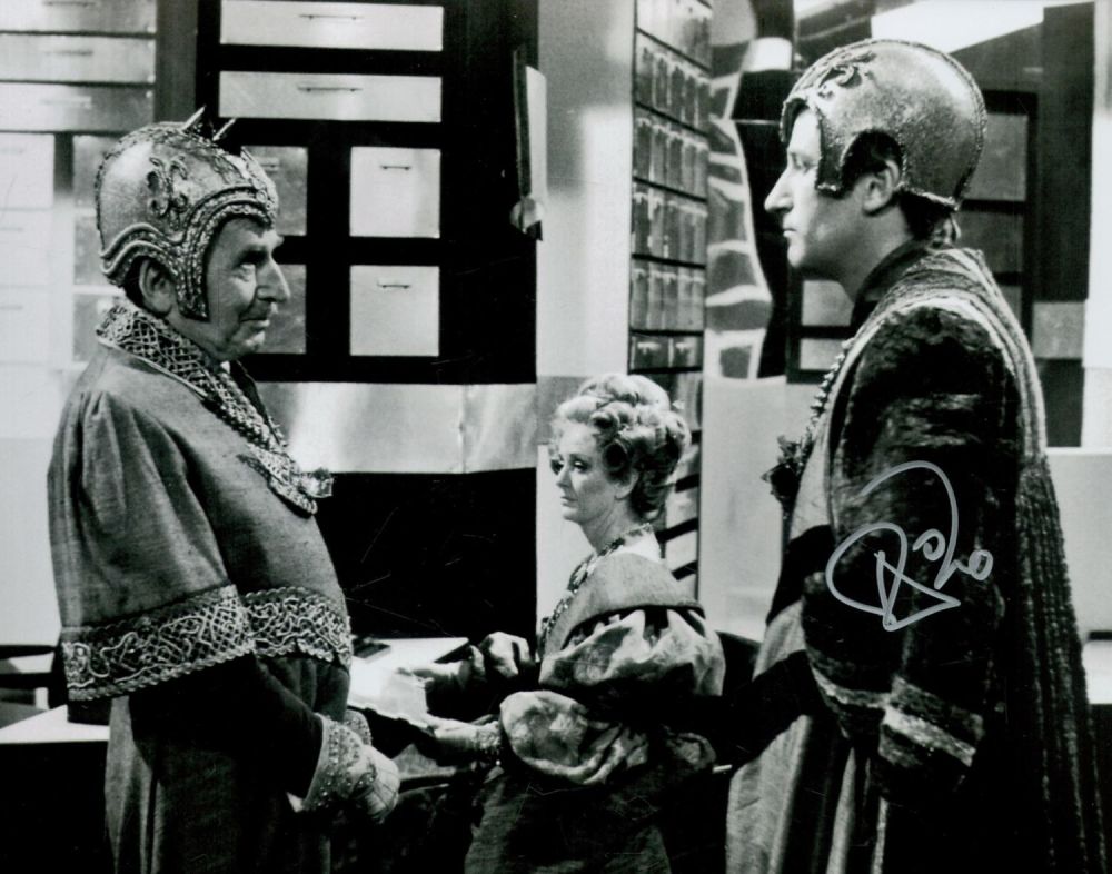Lot 639: Doctor Who scene 8x10 photo signed by Paul Jerricho as The Castellan. Good Condition. All autographs