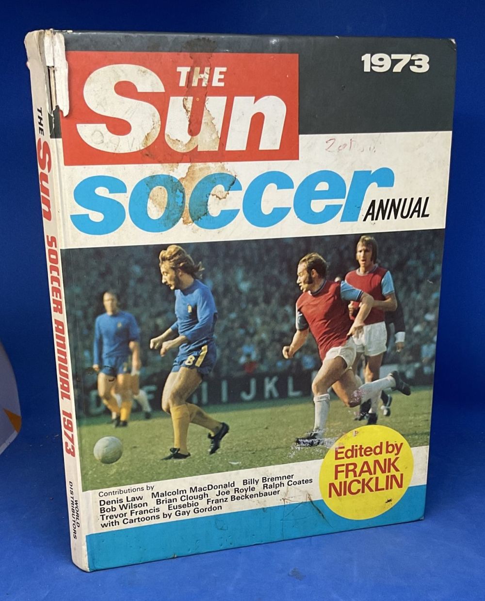 Lot 430: The Sun Soccer Annual No.2 Dated 1973 Edited...