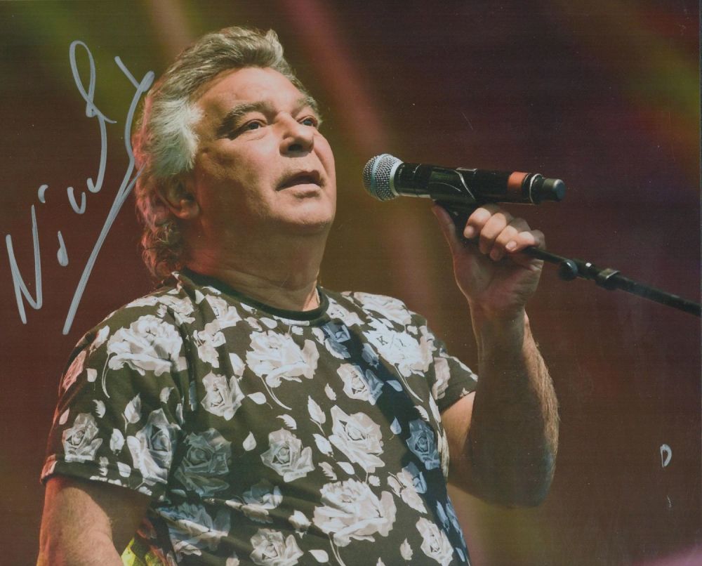 Lot 495: Nicholas Reyes Signed Colour Photo. Approx. 10x8 INCHES....