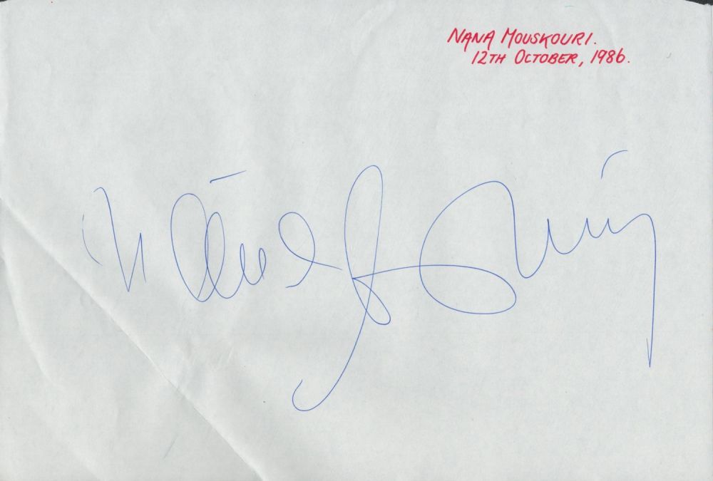 Lot 561: Nana Mouskouri Signed Autograph on A4 Sheet. Good...