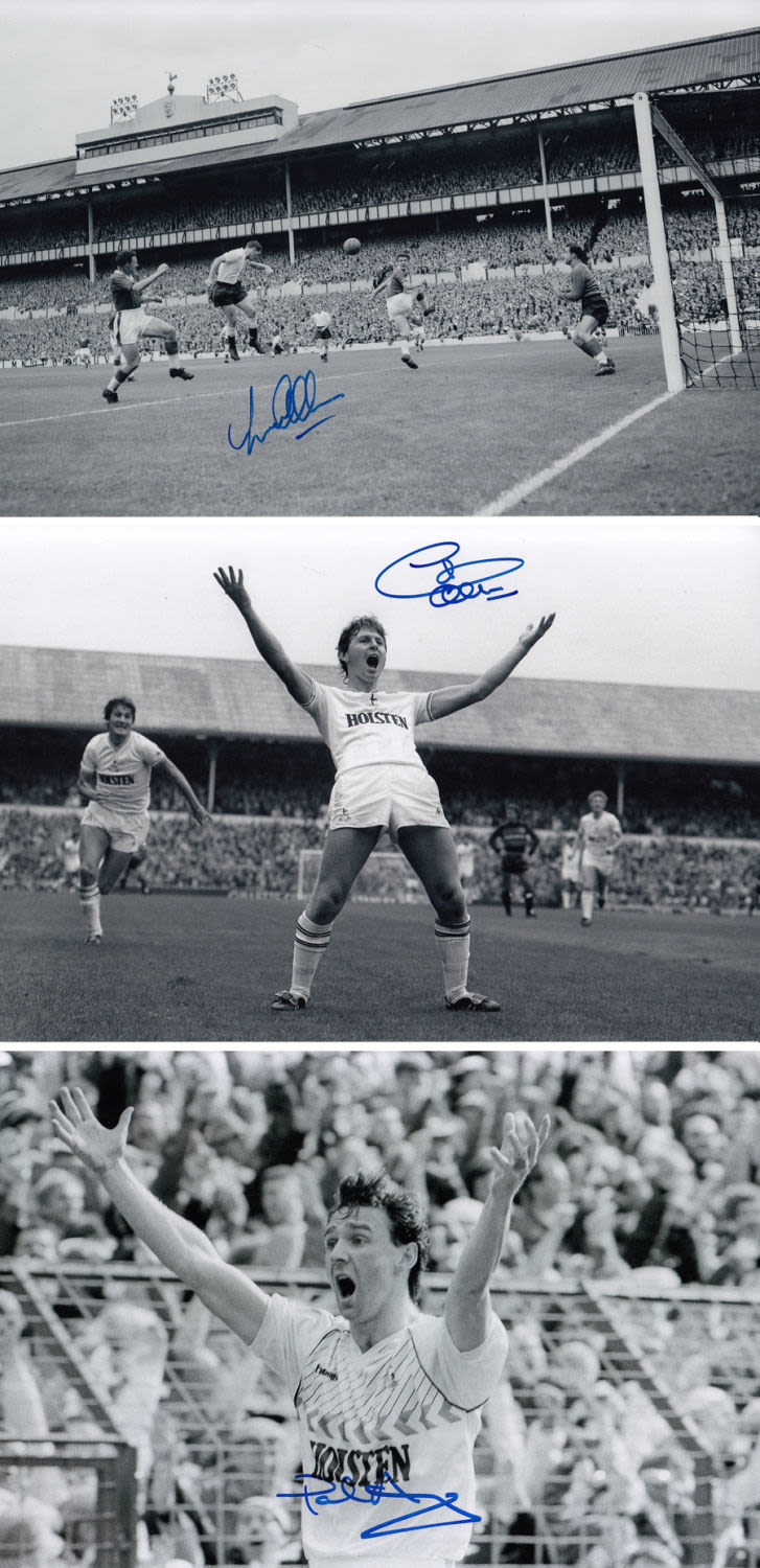 Lot 643: Football Autographed Lot Of Tottenham 1960s 1990s 12...