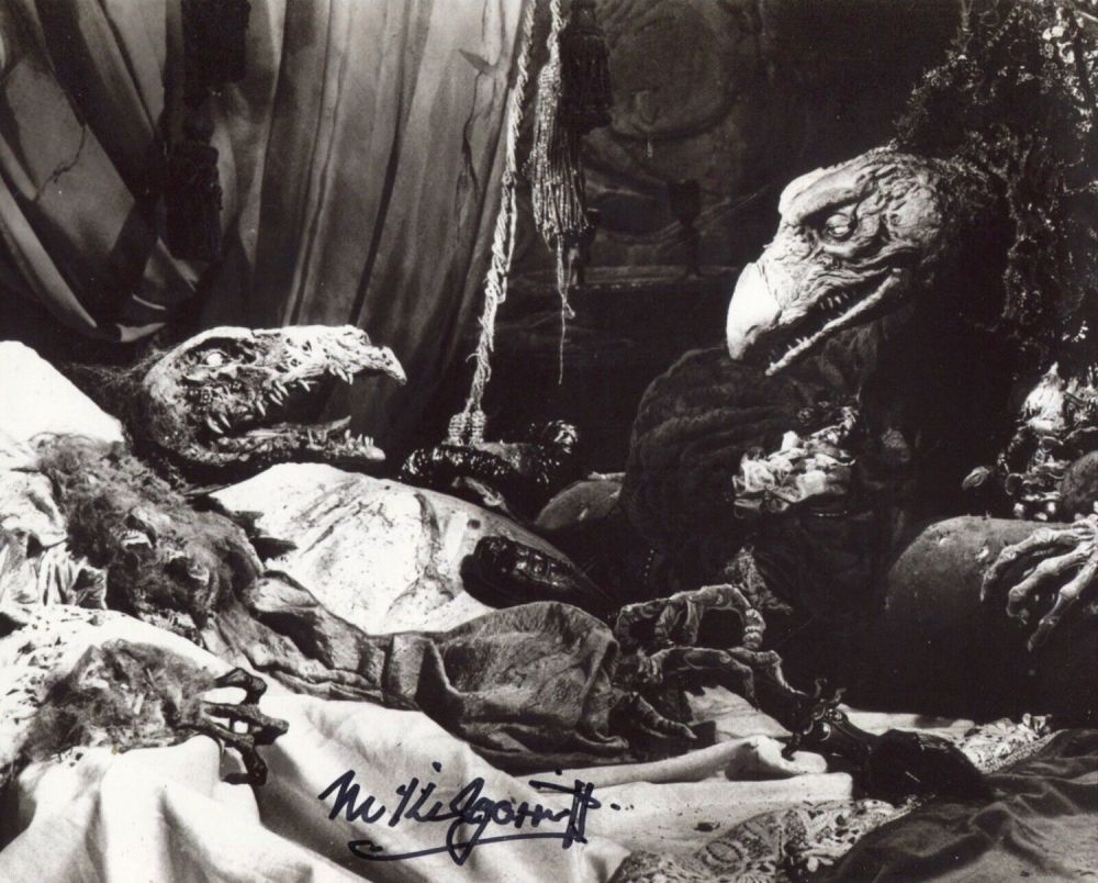 Lot 101: The Dark Crystal fantasy movie photo signed by...