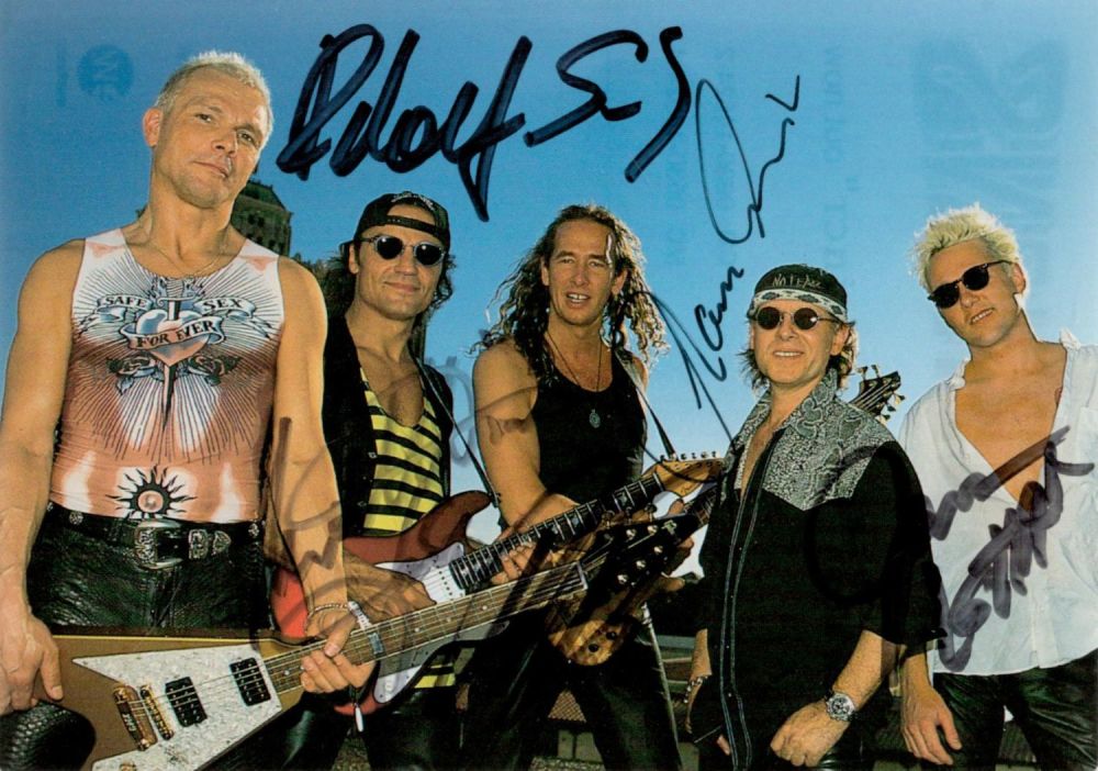 Lot 286: Multi Signed Rudolf Schenker, Matthias Jabs, Ralph Rieckermann,...