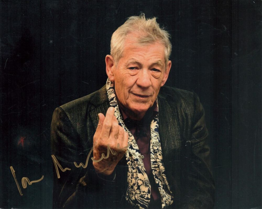 Lot 303: Ian Mckellen signed 10x8 inch colour photo. Good...