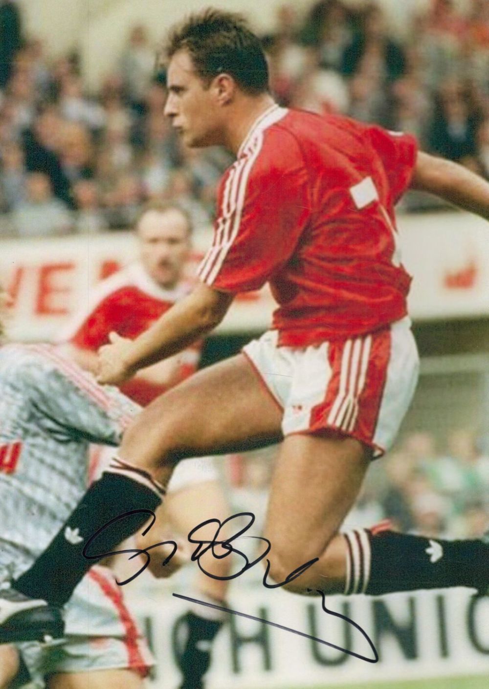 Lot 331: Clayton Blackmore signed 12x8 inch colour photo. Good...