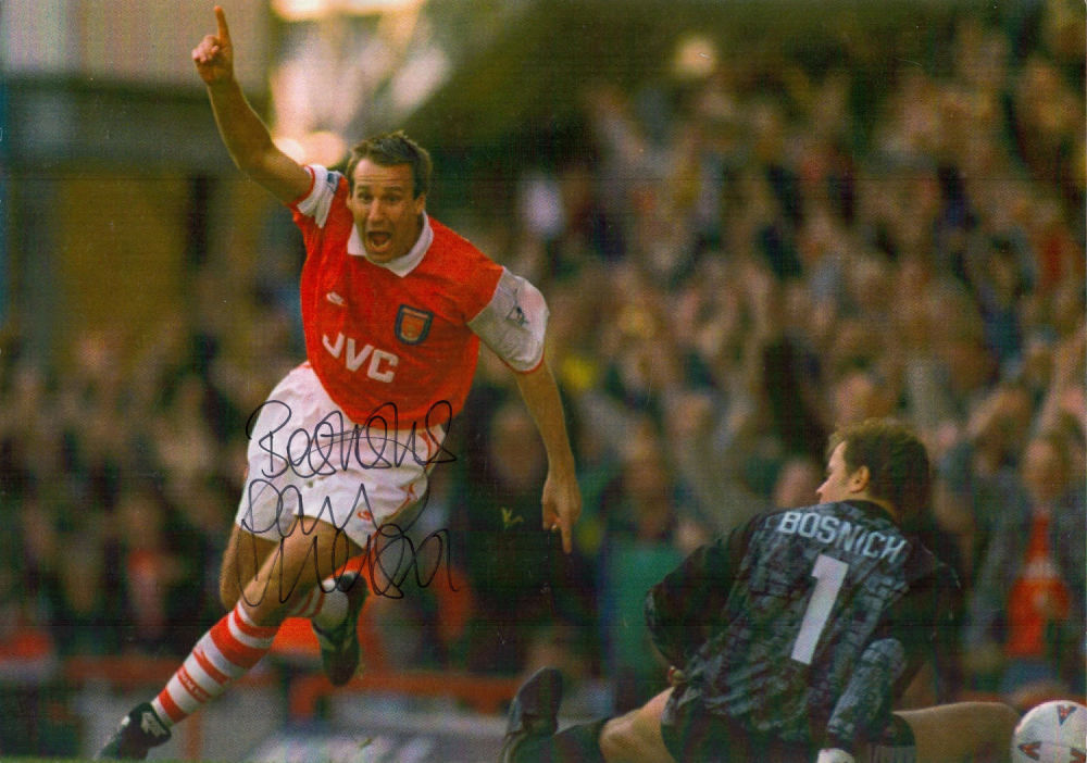 Lot 344: Paul Merson signed 16x12 inch colour photo. Good...